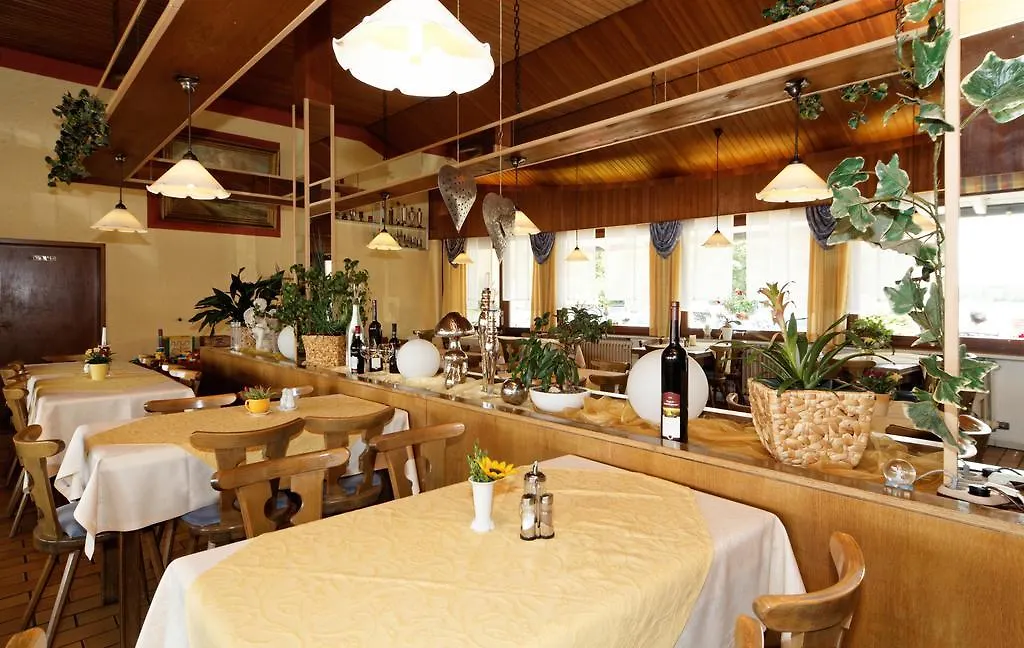 See-Campingpark Neubaeuer See Hotel Neubau